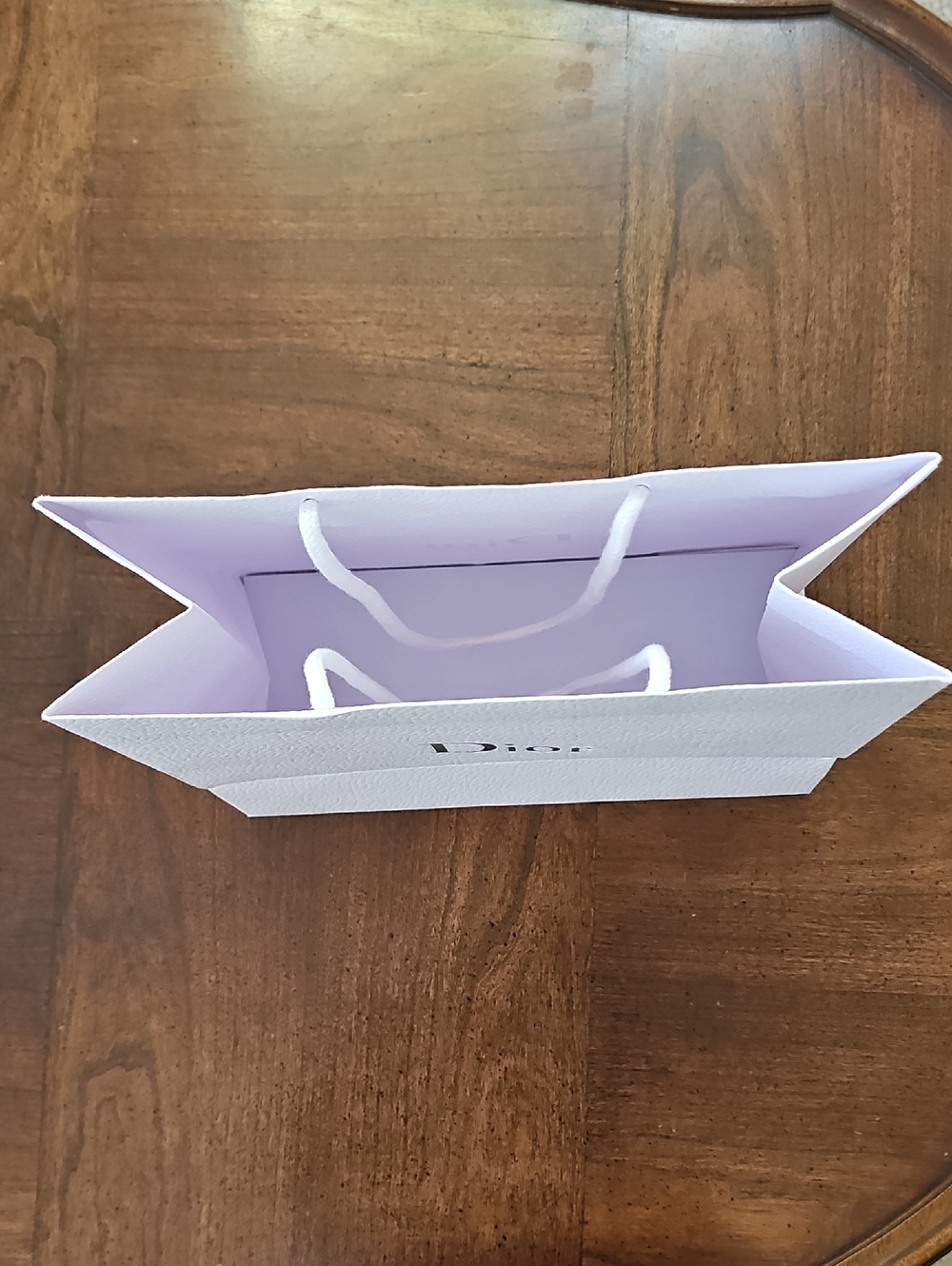 Dior Gift Bag & Samples - Picture 4 of 8